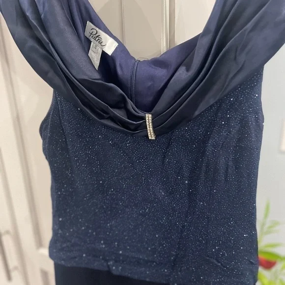 Patra Starburst Lace Gown woman’s size 16 - Picture 11 of 15